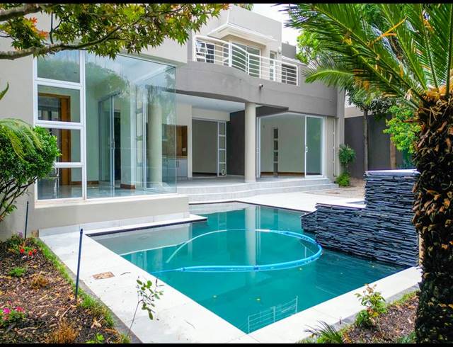 5 BEDROOM PROPERTY TO RENT IN SANDHURST